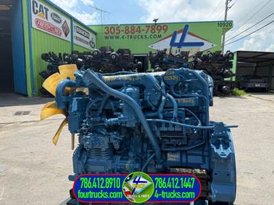 2006 International DT466E Engine
