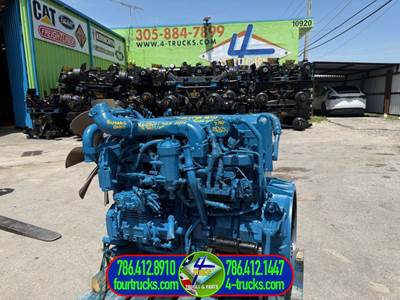 2006 International DT466E Engine