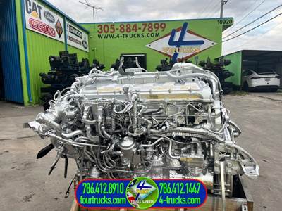 2013 International MaxxForce 13 Engine