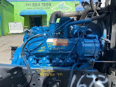 1997 International T444E Engine