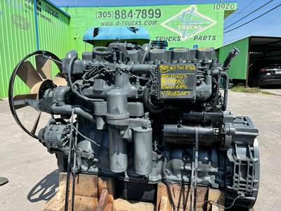 2001 Mack E7-300 Engine