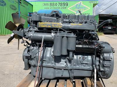 2000 Mack EM7 Engine