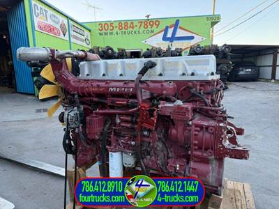 2013 Mack MP8 Engine