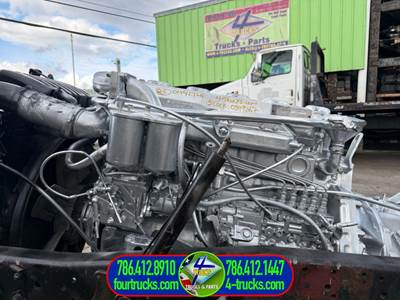 1985 Mercedes-Benz OM429LA Engine