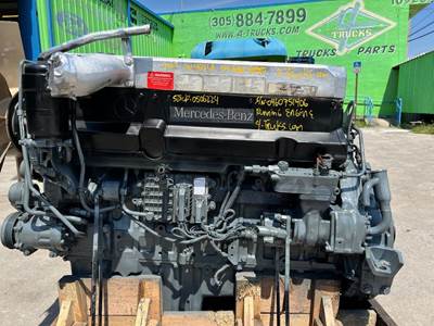 2003 Mercedes-Benz OM460LA Engine