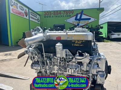 2005 Mercedes-Benz OM460LA Engine