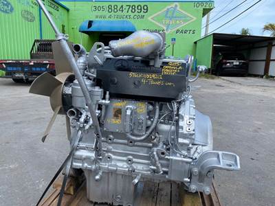 2005 Mercedes-Benz OM904LA Engine