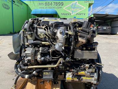 2006 Mitsubishi 4M50-3AT8 Engine