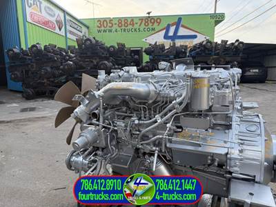 2002 Mitsubishi 6D16T Engine