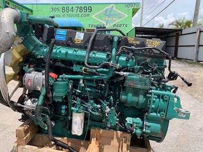 2010 VOLVO ENGINE D13 425 HP