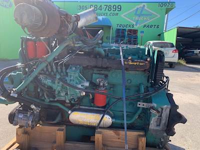 2000 Volvo VED7C Engine
