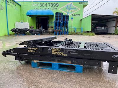 2003 BARTLETT DOUBLE PISTON Fifth Wheel