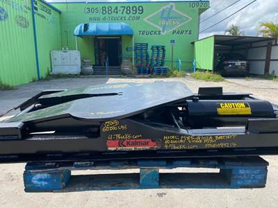 2007 BARTLETT Fifth Wheel