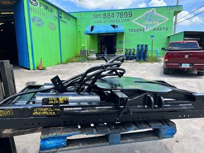 2015 BARTLETT M92 Fifth Wheel