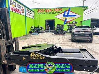 2005 BARTLETT Fifth Wheel