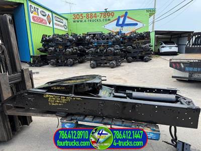 2006 BARTLETT Fifth Wheel