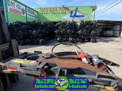 2017 BARTLETT Fifth Wheel