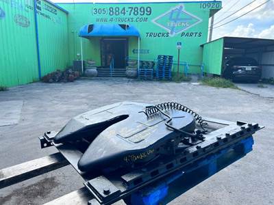 2014 Fontaine SLIDE FIFTH WHEEL Fifth Wheel