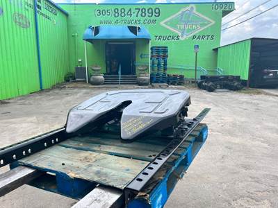 2009 Fontaine SL6PMA7250 Fifth Wheel