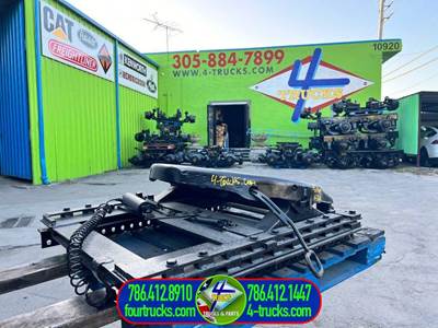 2000 Fontaine Fifth Wheel