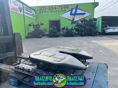 2005 Fontaine SL6LWB705012 Fifth Wheel