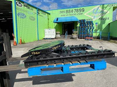 2011 Fontaine AIR SLIDE Fifth Wheel