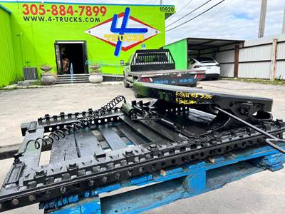 2009 Fontaine AIR SLIDE Fifth Wheel