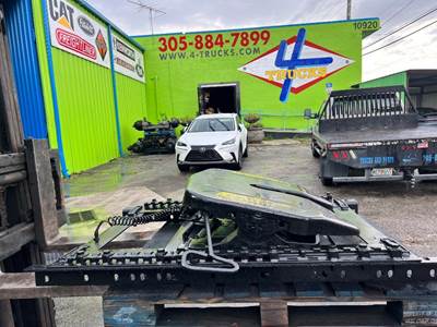 2012 Fontaine AIR SLIDE Fifth Wheel