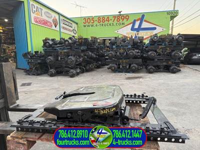 2015 Fontaine AIR SLIDE Fifth Wheel