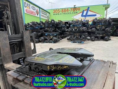 2011 Fontaine AIR SLIDE Fifth Wheel