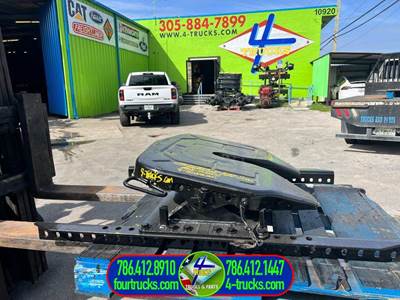 2008 Fontaine SL6PMA7250 Fifth Wheel