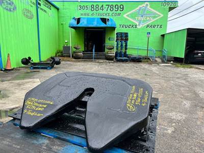 2009 Fontaine SLTPL6000 Fifth Wheel