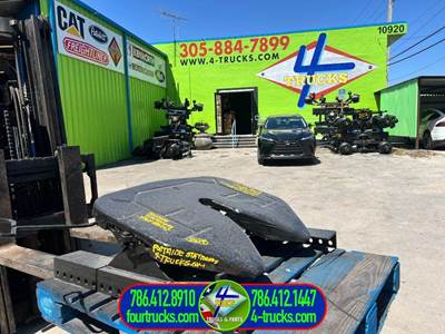 2009 Fontaine STATIONARY Fifth Wheel