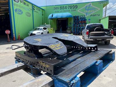 2009 Holland STATIONARY Fifth Wheel