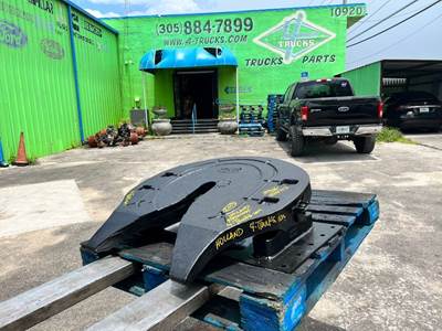 2013 Holland STATIONARY Fifth Wheel