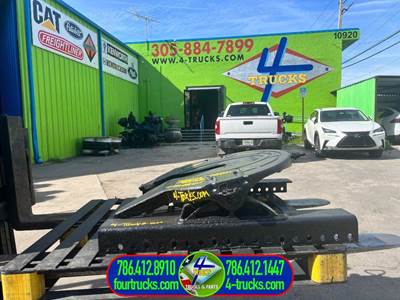 2013 Holland STATIONARY Fifth Wheel