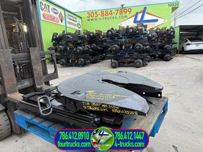 2018 Jost AIR SLIDE Fifth Wheel