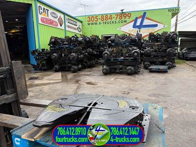 2021 Jost JSK37USA Fifth Wheel