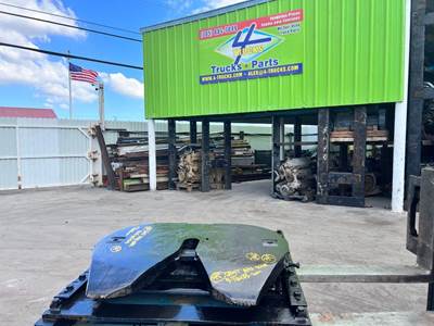 2012 Jost Jost Fifth Wheel