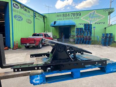 2014 Jost STATIONARY Fifth Wheel