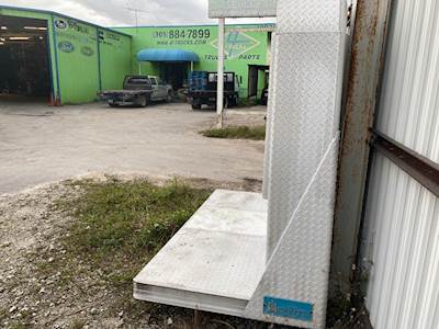 2009 Merritt Headache rack Headache Rack