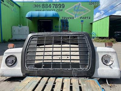 1996 Ford L8000 Hood