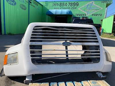 1994 Ford L9000 Hood