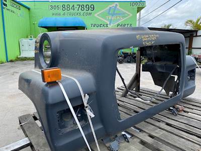 1995 Ford LN7000 Hood