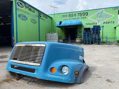 2003 Freightliner FL112 Hood