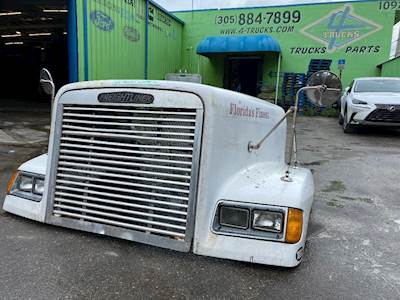 2002 Freightliner FLD120 Hood