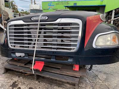 2007 Freightliner M2 106 Hood