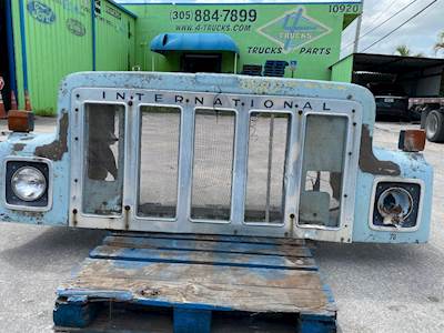 1988 International 2524-2554-2574 Hood