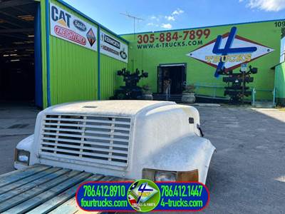 2001 International 4700 Hood