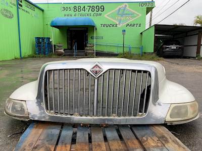 2007 International 4900 Hood